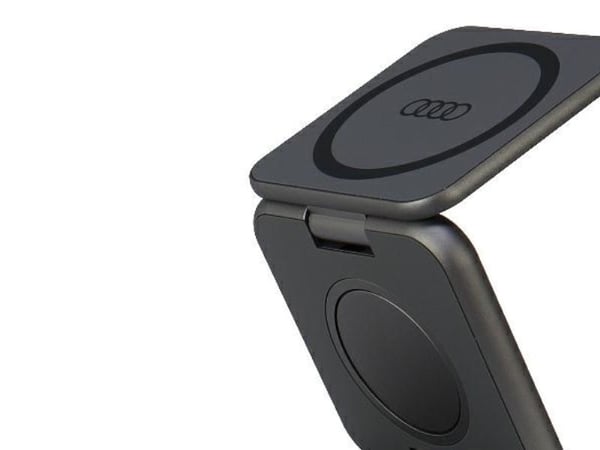 Audi kokoontaitettava induktiivinen laturi 3in1 harmaa/harmaa Big Logo AU-MWC3IN1-GT/D1-GY