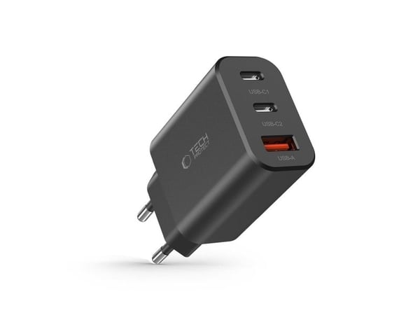 Tech-Protect Charger C30W 3-porttinen verkkolaturi PD 30W QC 3.0 Musta
