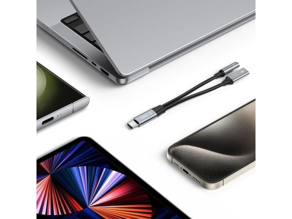 Tech-Protect UltraBoost USB-C (uros) PD 60W 6A / miniliitin 3.5mm (naaras) - USB-C (naaras) kaapeli - musta