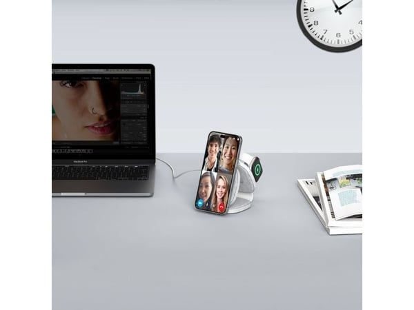 Tech-Protect QI15W-A32 3-i-1 induktiv laddare med MagSafe för smartphone / Apple Watch / AirPods - grå
