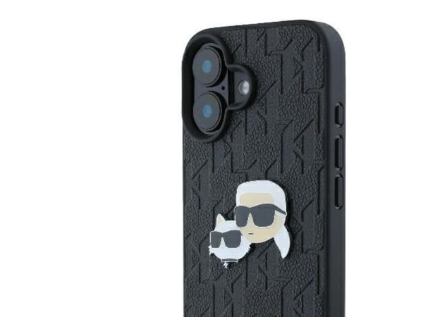 Apple iPhone 16 Karl Lagerfeld Monogram Karl&amp;Choupette Head Pin (KLHCP16SPGKLKCPK) puhelimen tapauksessa musta