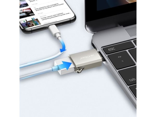 Joyroom S-H151 USB-C (uros) / USB-A (naaras) sovitin, jossa on kiinnityssilmukka - hopea
