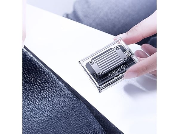 M.2 NVME USB-C 3.2 Diskbrønn - Gjennomsiktig