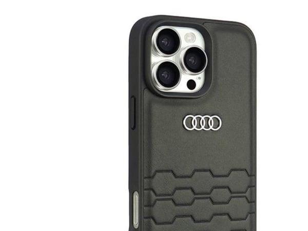 Audi hardcase till iPhone 16 Pro Max i 6,9" svart/svart AU-TPUPCIP16PM-GT/D2-BK