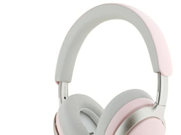 Guess Bluetooth on-ear hodetelefoner med ANC/ENC GUBHC22PSBCSMP rosa/pink DB Metal Script Logo