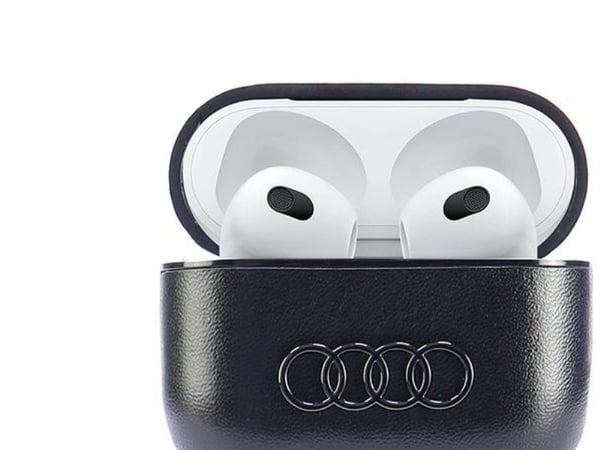 Apple AirPods 3 Audi Leather Big Logo Cover (AU-AP3-GT/D3-BK) veske for hodetelefoner svart farge
