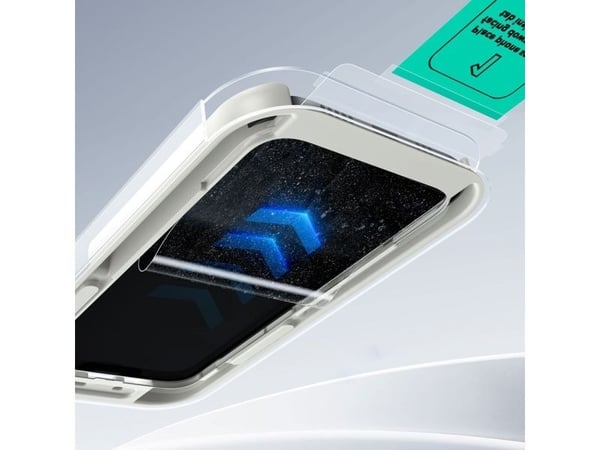 Hurtel ESR UltraFit härdat glas 2-pack till iPhone 13 / 13 Pro / 14 / 16e / 17e