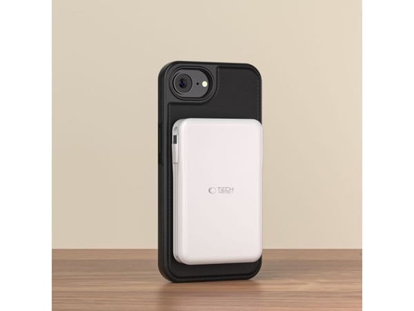 Tech-Protect Wallet MagSafe-skal till iPhone 16e / 17e - matt svart