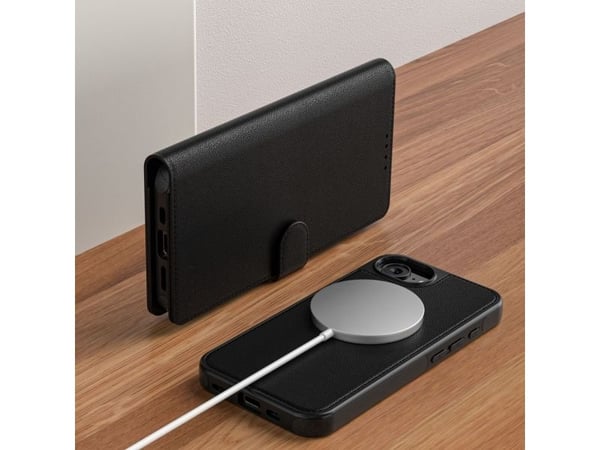 Tech-Protect Wallet MagSafe-skal till iPhone 16e / 17e - matt svart