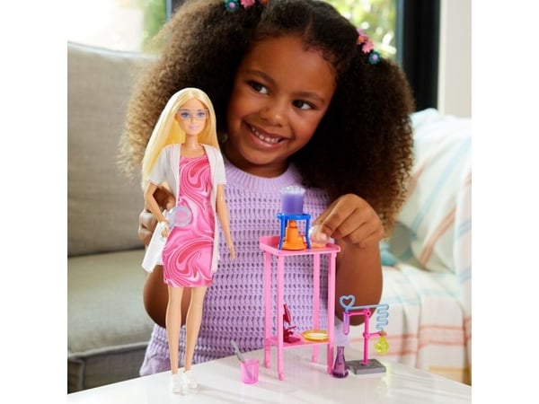 Barbie Career Deluxe Scientist Set