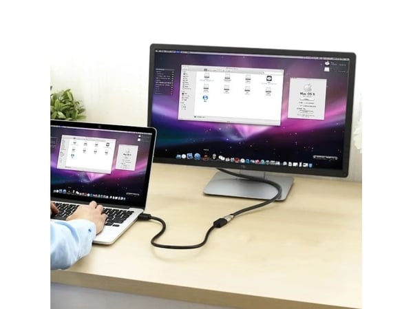 UGREEN HDMI-kabel med plugg og stikkontakt 3 m (svart)