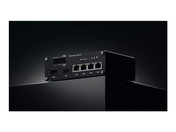 Teltonika RUTM55 - Trådløs ruter - WWAN 1GbE - Wi-Fi 5 - 5G, 3G, 4G - DIN-skinnemonterbar, veggmonterbar, kan monteres i flukt