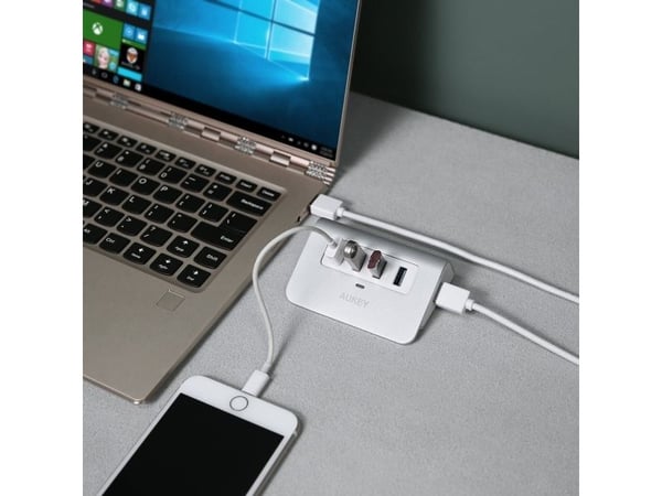 Aukey CB-H5 - Hub - 4 x SuperSpeed USB 3.0 - stasjonær