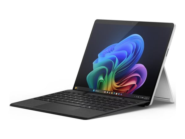 Microsoft Surface Pro - 11th Edition - Copilot+ PC - surfplatta - Snapdragon X Plus - X1P-64-100 / upp till 3.6 GHz - Win 11 Pro - Qualcomm Adreno ...