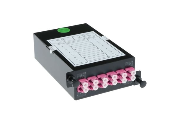 ACT fanout-kassett 12 fiber MTP®-MPO Low Loss OM4