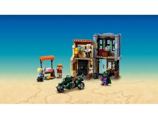 LEGO ONE PIECE 75642 Showdown with Captain Smoker