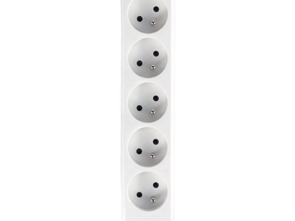 LIBOX LB0084-3 LIBOX Jatkonauha, 5 pistorasiaa, 3m kaapeli LB0084-3 valkoinen