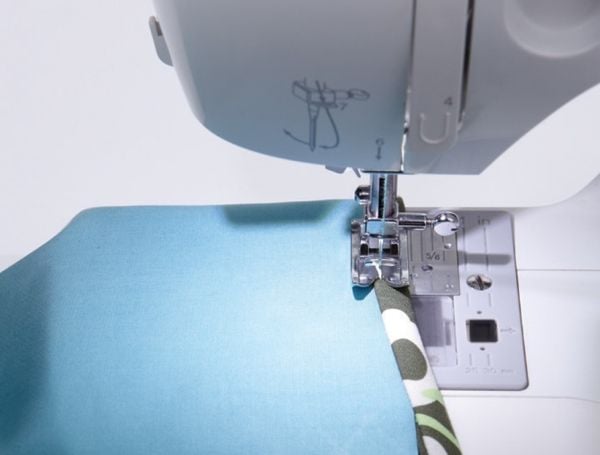 SINGER Fashion Mate, Valkoinen, Automaattinen ompelukone, Ompelu, 4-vaiheinen, Vaihtuva, Vipu, Rotaatio
