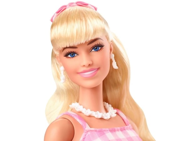 Barbie Signature -elokuva, keräilynukke, Margot Robbie Barbiena, vaaleanpunainen ruutumekko, Muotinukke, Naaras, 3 vuosi/vuosia, Poika/tyttö, 330,2...