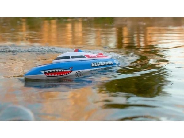 Ninco Nincocean R/C Bluefinn-vene Ninco Nincocean R/C Bluefinn-vene