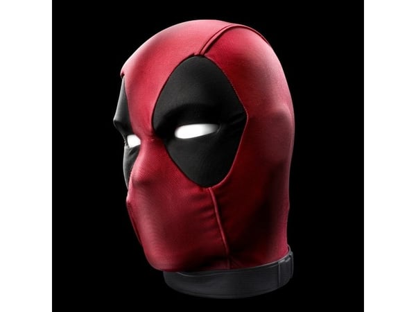 Marvel Deadpool, Gutt/Jente, 18 år, Gir fra seg lyd
