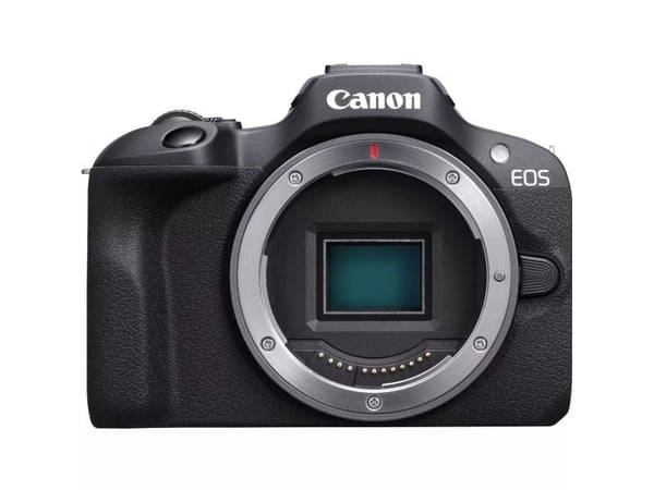 Canon EOS R100 - Digitalkamera - spegellöst - 24.1 MP - APS-C - 4 K / 29.97 fps - 2.5x optisk zoom RF-S 18-45 mm F4,5-6,3 IS STM objektiv - Wi-Fi, ...