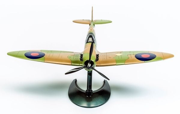 Airfix Spitfire, Luftfarkostmodell med fast vinge, Monteringssats, Spitfire, 34 styck, Militärflygplan, Grön