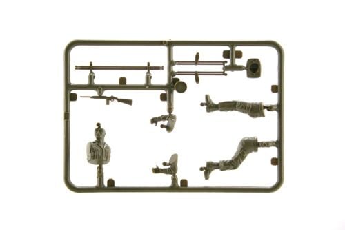 1:35 Willys MB-jeep med släp