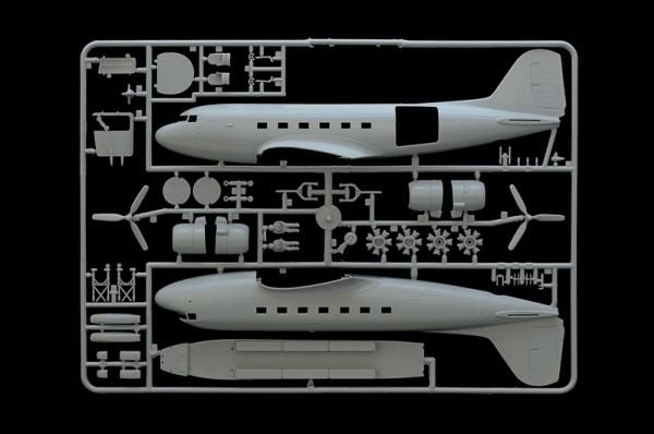 Italeri C - 47 SkyTrain, Luftfarkostmodell med fast vinge, Monteringssats, 1:72, C - 47 SkyTrain, Alla, Plast