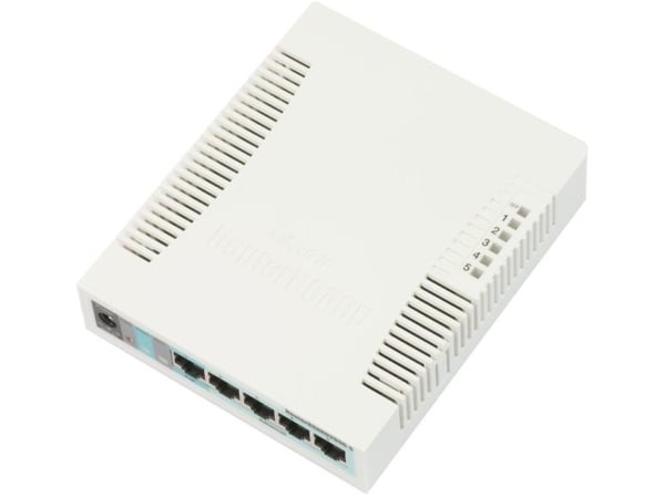 MikroTik RB260GS - Switch - Administrerad - 1 x 10/100/1000 (PoE) + 4 x 10/100/1000 + 1 x SFP - skrivbordsmodell