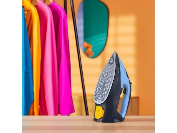 Philips Azur 7000 Series DST7041 - Dampstrykejern med automatisk slukking - såleplate: SteamGlide Elite - 2800 W - lys blå/mørk blå