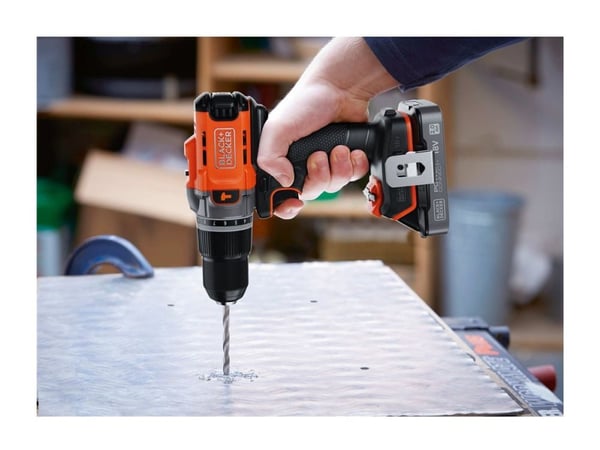 Black & Decker BCD383D2XK-QW, Pistooliporakone, Oranssi, 1,3 cm, Akku, 2 ah, 18 V