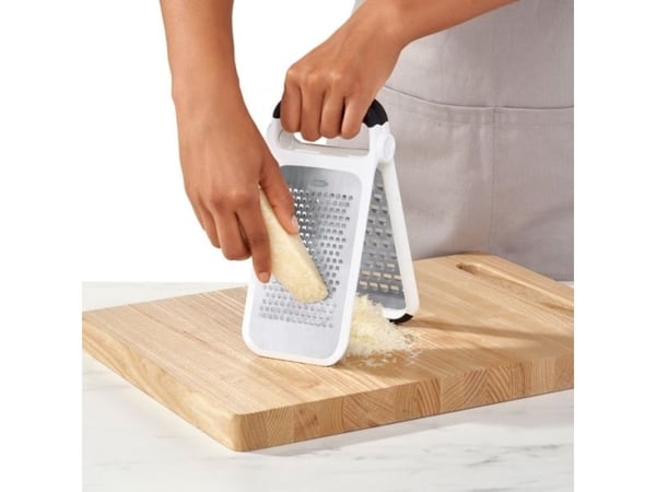 OXO 11216000, Flat rivjern, Svart, Rustfritt stål, Hvit, Rustfritt stål, Plast, Rustfritt stål, 1 stk