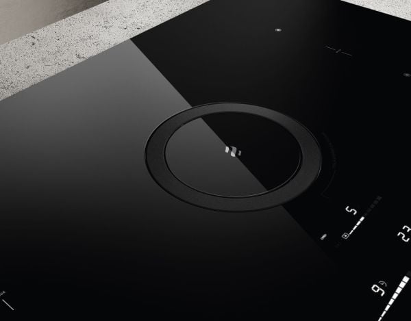 Elica NikolaTesla Switch Glow BL/F/83 - Induktionshäll - 4 kokplattor - Fördjupning - bredd: 80.7 cm - djup: 49.2 cm - Klass A+ - svart med nedåtri...