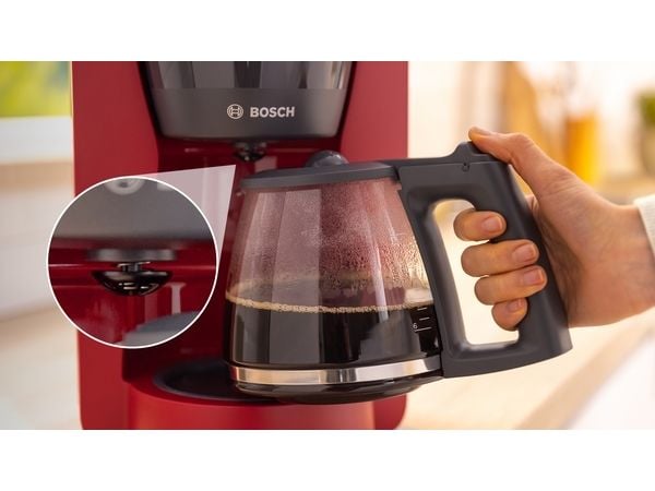 Bosch MyMoment TKA2M114 - Kaffemaskin - 14 kopper - deep red/black gray