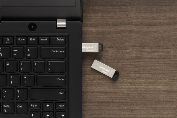 Kingston Technology DataTraveler Kyson, 256 GB, USB Type-A, 3.2 Gen 1 (3.1 Gen 1), 200 MB/s, Uten lokk, Sølv
