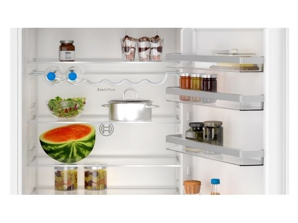Bosch Serie 4 KBN96VFE0, 383 l, SN-ST, 34 dB, 9,5 kg/24h, E, Färska zon fack