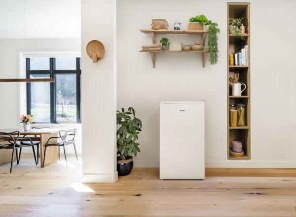 Gorenje RB39EPW4, 82 L, Vapaasti seisova, E, 38 dB, N-ST, Valkoinen
