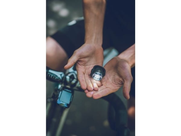 Lezyne FEMTO USB DRIVE PAIR, Takavalaistus + Etuvalaistus (setti), Musta, IPX7, LED, Yö, Vilkkuva valo, Jatkuva valo