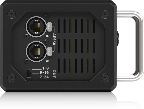 Behringer SD8 - Digital Stagebox
