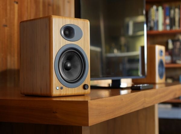Audioengine A5+, 2-vägs, 2.0 kanaler, Kabel, 50 W, 50 - 22000 hz, Brun