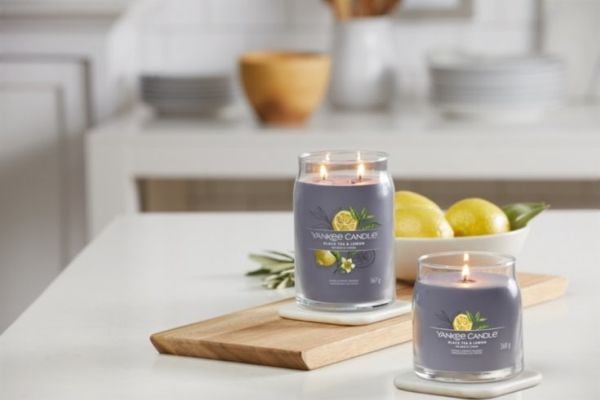 Yankee Candle YC Signature, Medium - Black Tea & Lemon
