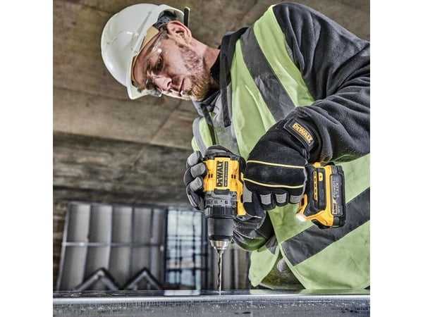 DeWALT DCD800E2T-QW, Pistolgreppsborrmaskin, borstlös, 1,3 cm, 2000 rpm, 5,5 cm, 90 Nm
