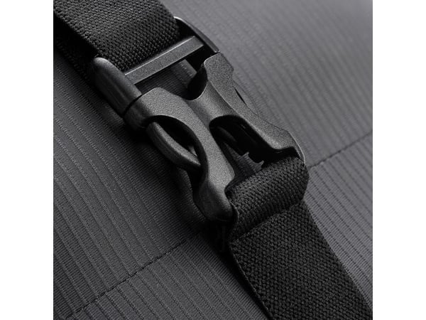 BASEUS ComfortRide Series Car Cooling Hodestøtteenhet Sort C20036402111-00