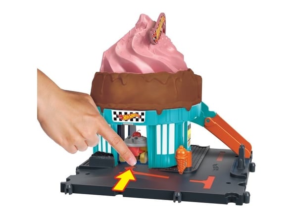 Hot Wheels City -banset med 1 -bil, lekset med glasskiosk, Set med fordon och bana, 3 År, Plast, Multifärg