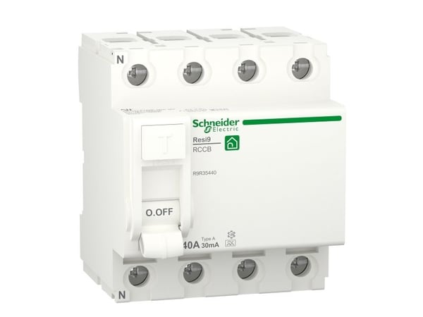 Resi9 XP RCD/HPFI vikavirtasuojakytkin 4P 40A 30mA luokka A 72mm 72mm