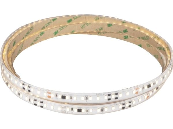 LED-strip 230V IP65 HighLum 3000K 10m, 120°, 15W/m, 1500lm/m, Ra>80. Levetid L70 90.000 timer. Leveres i 10m. PROFESSIONEL