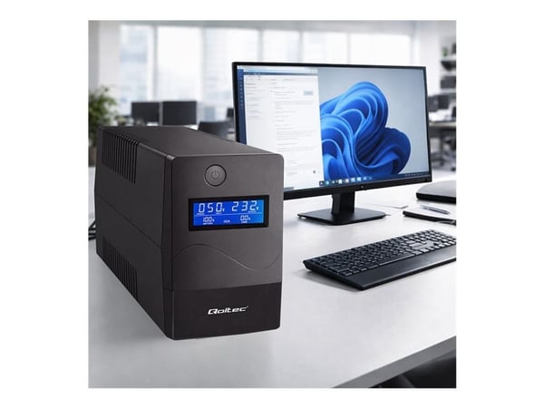 Qoltec Monolith - UPS - AC 140-300 V - 360 Watt - 650 VA - 7 At - USB - utgangskontakter: 2 - svart