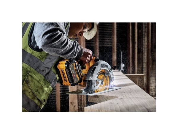 DeWALT DCS573NT-XJ sladdlös cirkelsåg