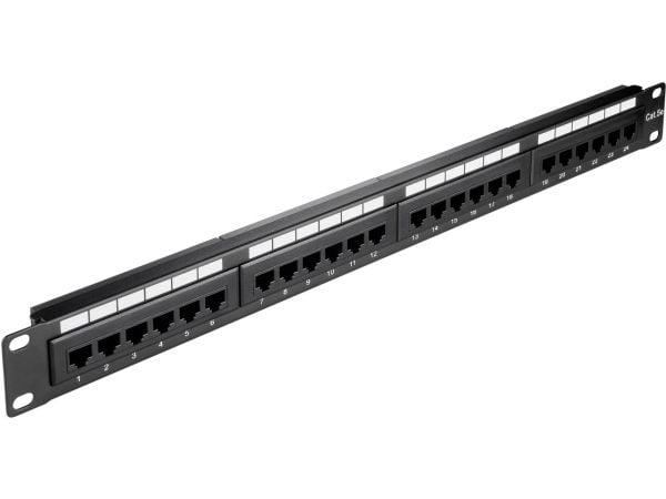 Wentronic - Patch-panel - CAT 5e - UTP - RJ-45 X 24